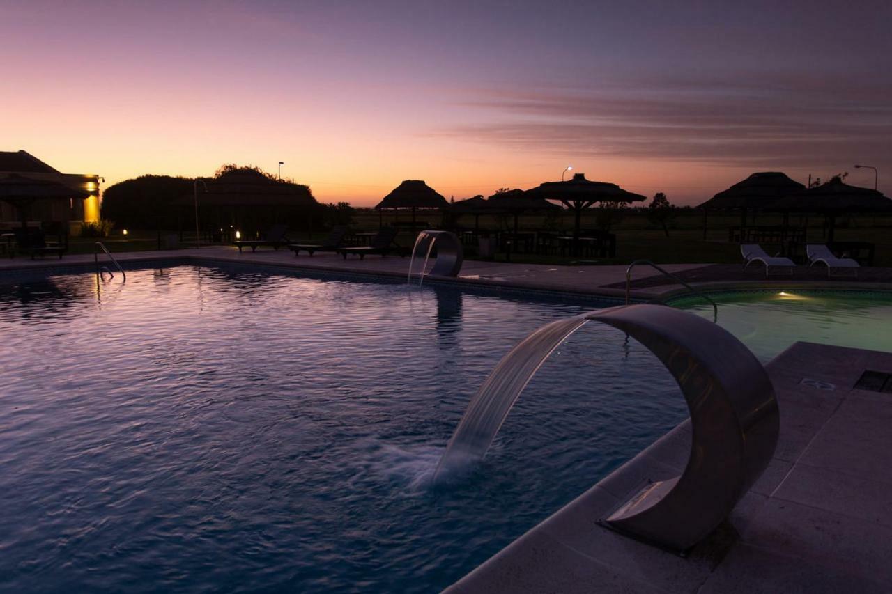 Melincue Casino & Resort Exterior photo