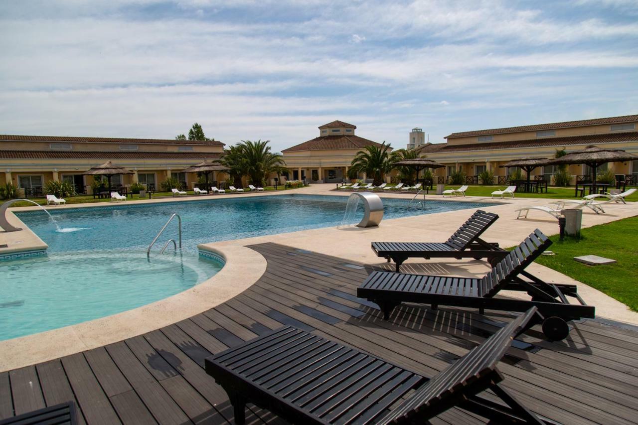Melincue Casino & Resort Exterior photo